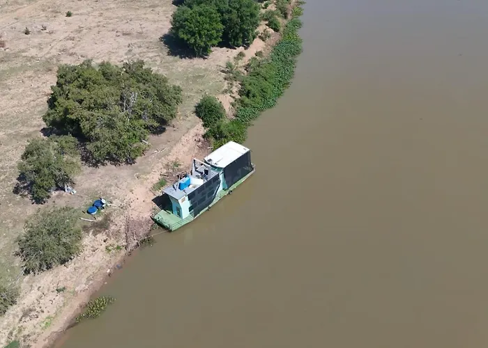Barco Casa Pantanal Toca Da Onca